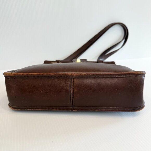 Vintage Coach Weston Shopper 9021 Mahogany Leather Shoulder Bag - Picture 7 of 14